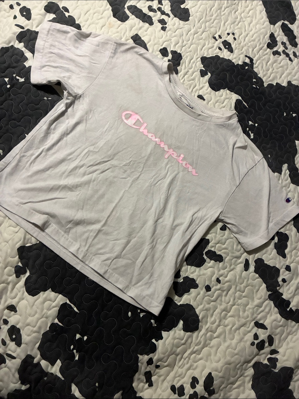 Champion Kids Cropped Tee in Light Gray with Pink Script
